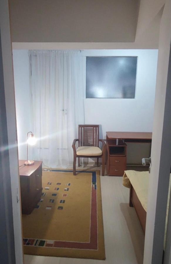 Private Bedroom Paphos Central מראה חיצוני תמונה