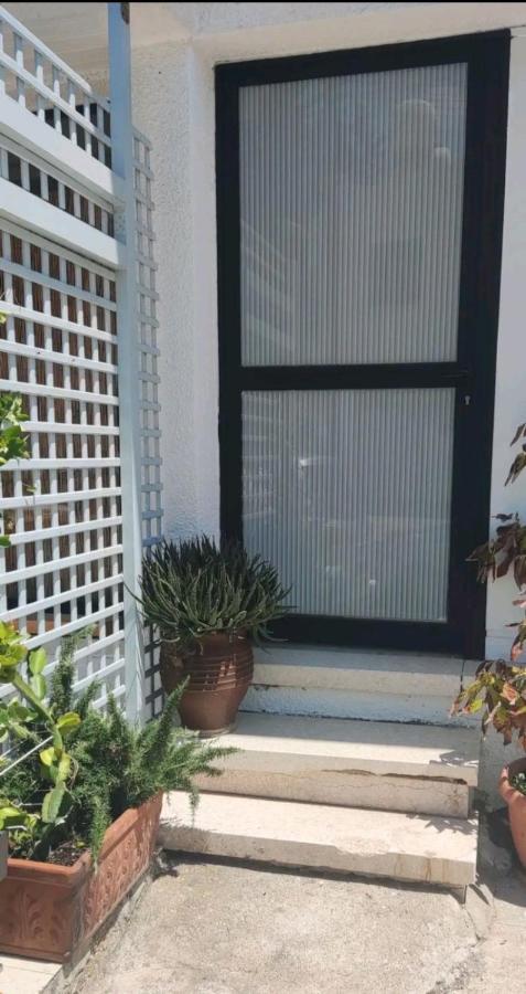Private Bedroom Paphos Central מראה חיצוני תמונה